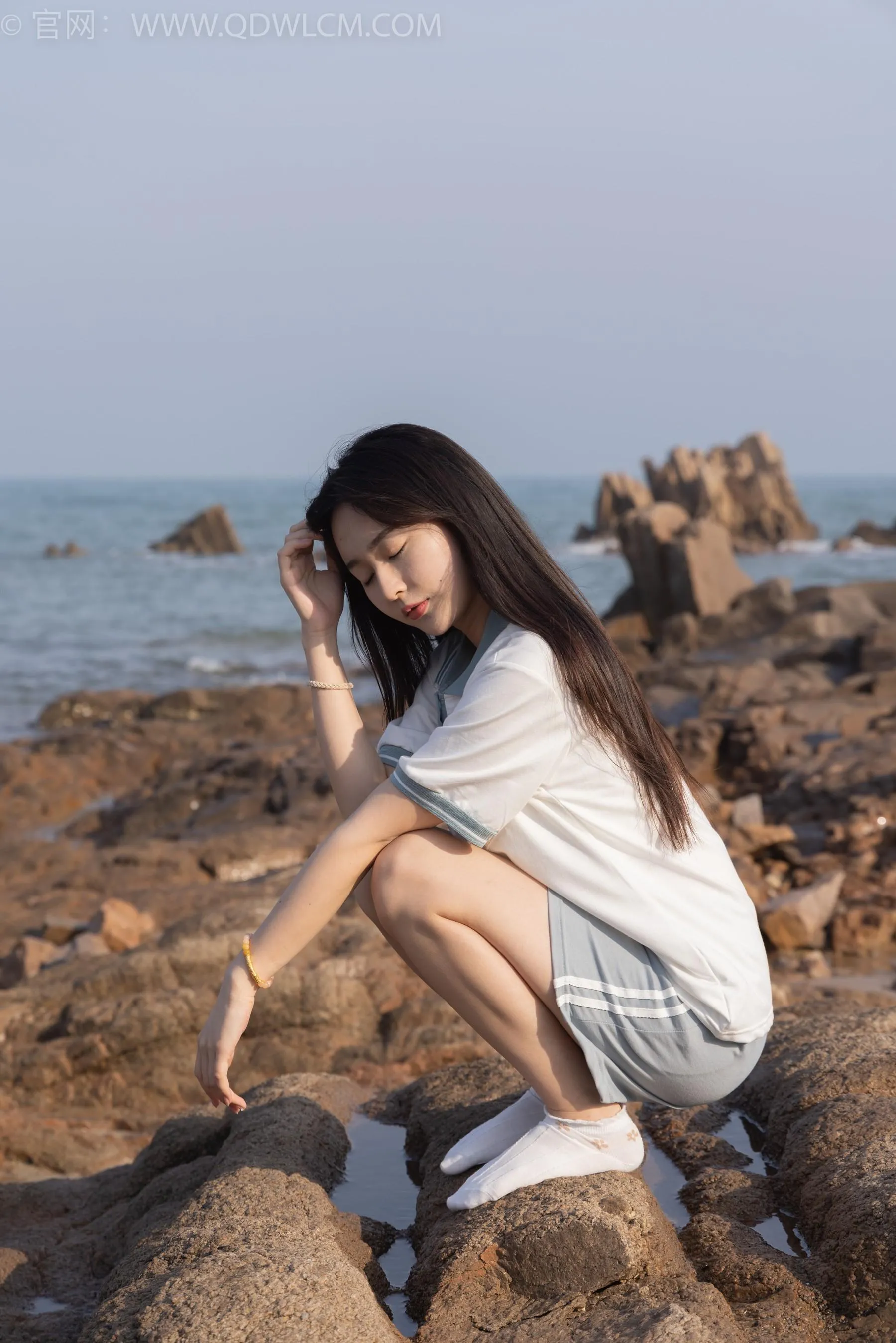 物恋传媒 NO.1567 美兔-海边的风 [151P]插图8